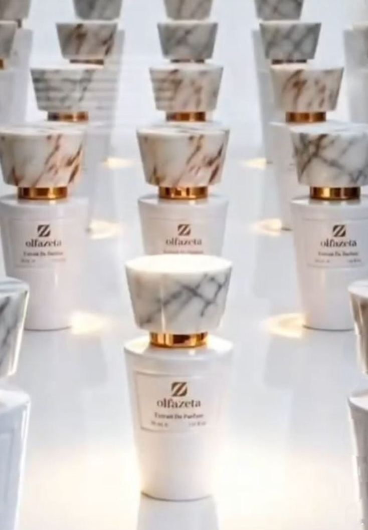 Perfume for Her with 30% essence (inspired by Paradoxe) code 133A